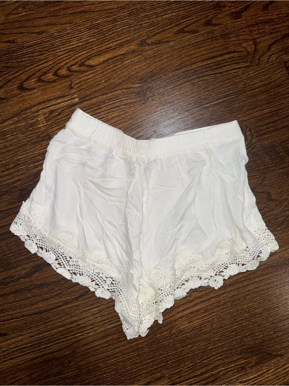 Forever 21 White Lace-Trim Shorts - Women